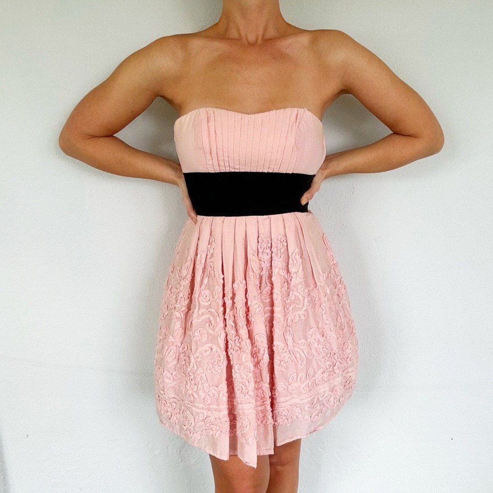 B Darlin blush pink strapless textured floral pleated cotton mini dress size 3